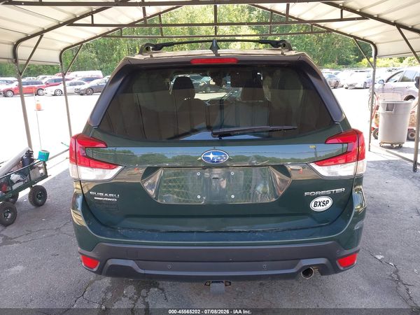 2022 SUBARU FORESTER LIMITED