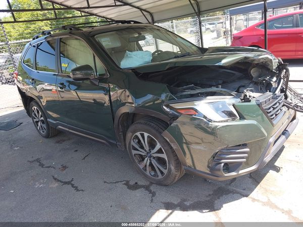 2022 SUBARU FORESTER LIMITED