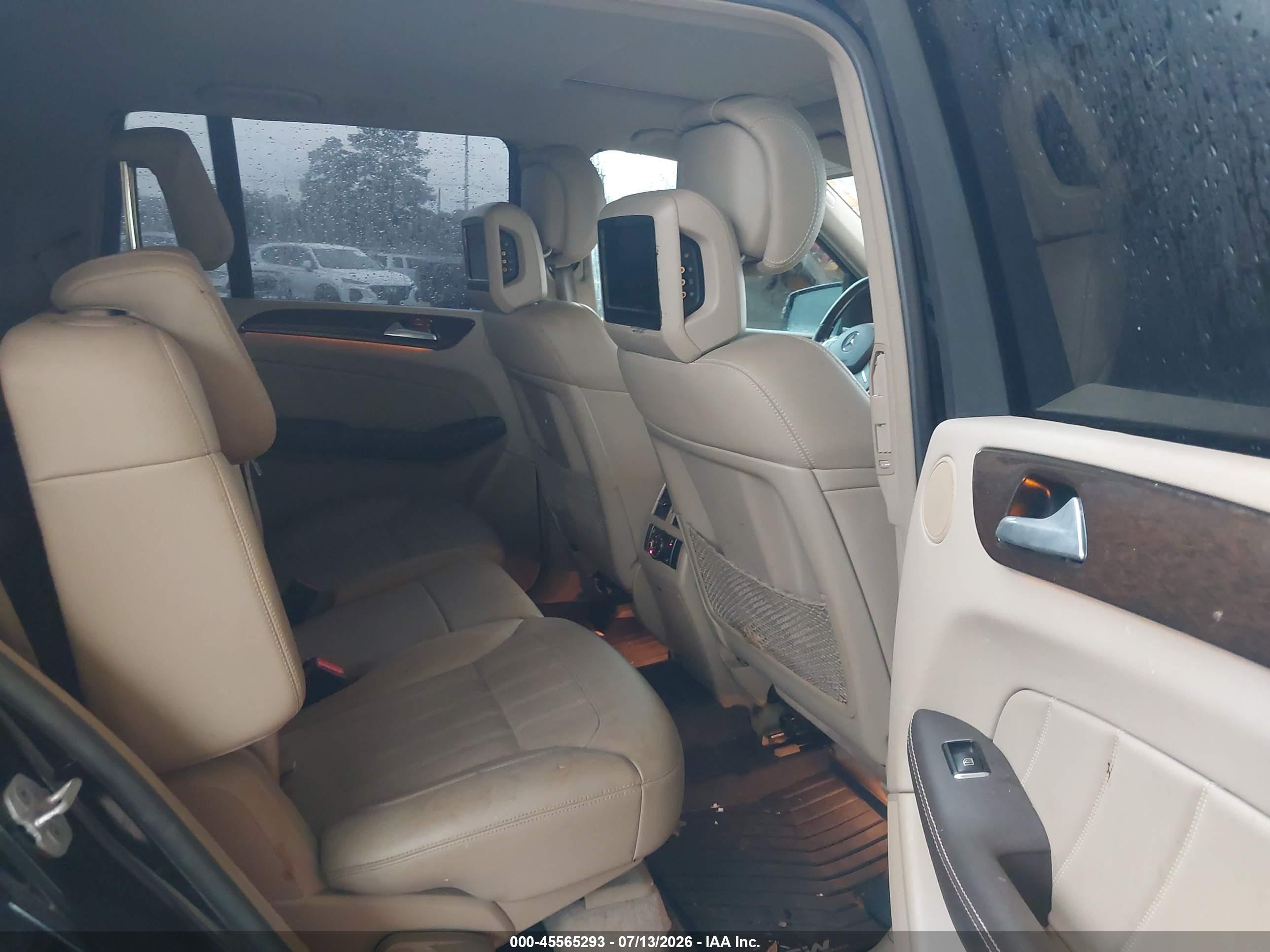 2015 MERCEDES-BENZ GL 350 BLUETEC 4MATIC