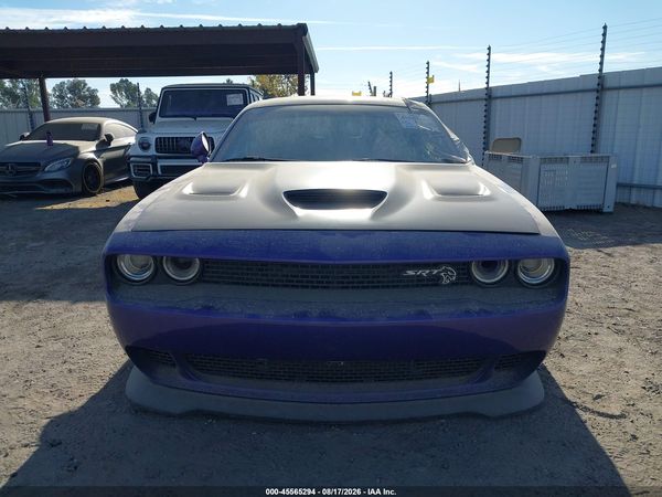 2016 DODGE CHALLENGER SRT HELLCAT