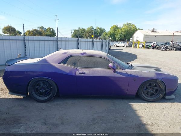 2016 DODGE CHALLENGER SRT HELLCAT