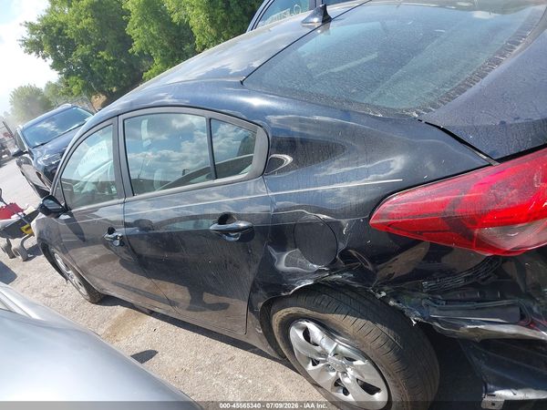 2017 KIA FORTE LX