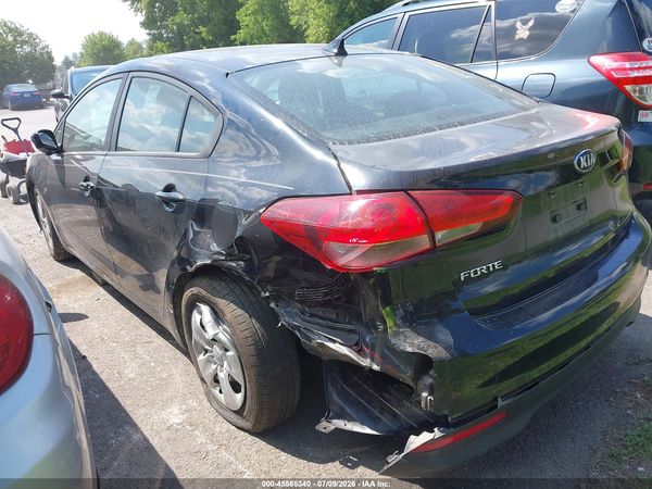 2017 KIA FORTE LX