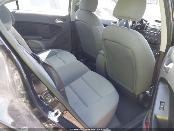 2017 KIA FORTE LX