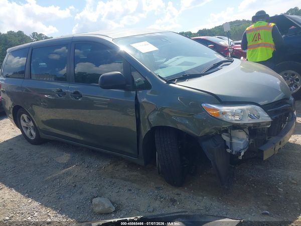 2018 TOYOTA SIENNA L 7 PASSENGER