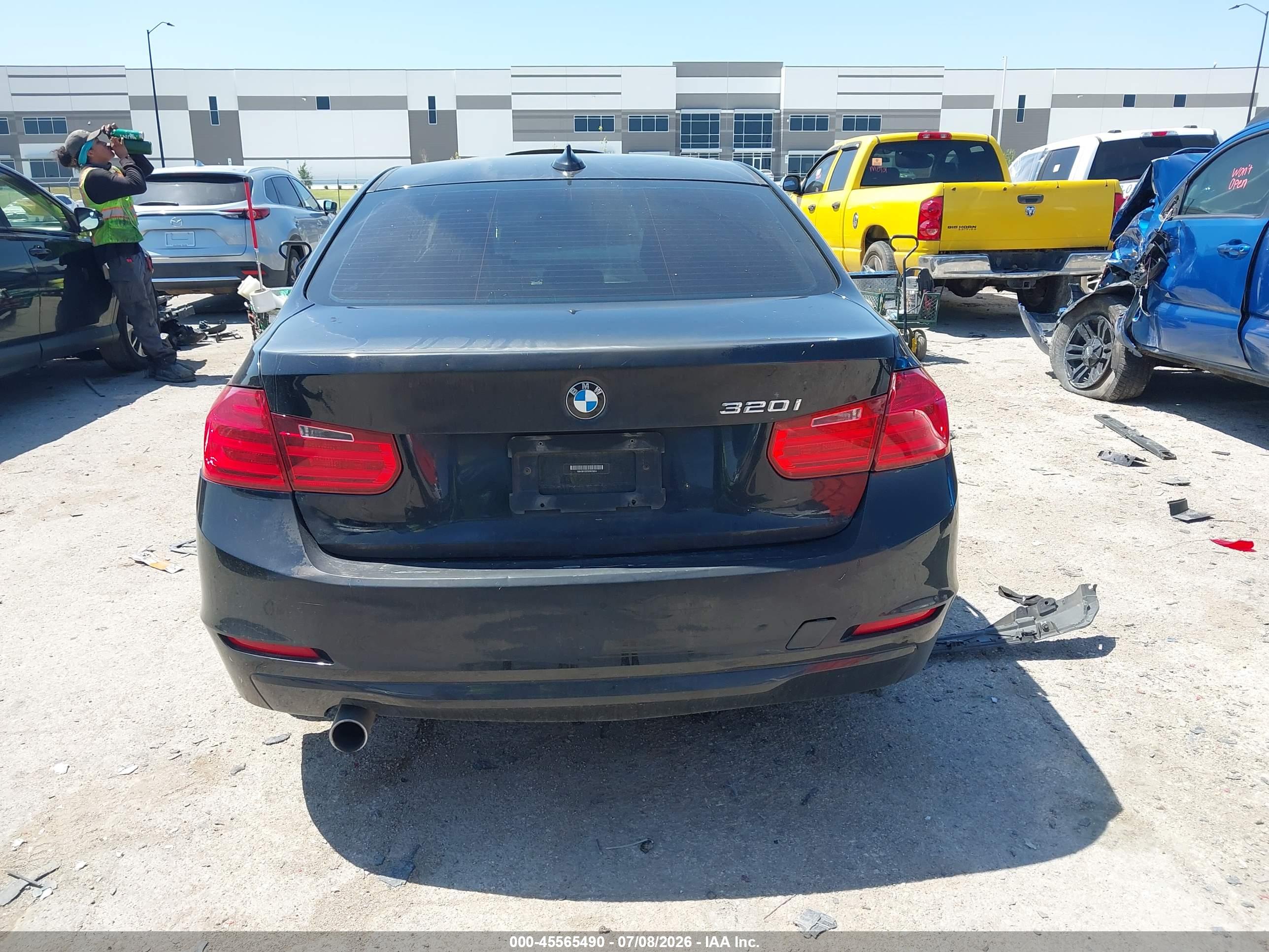 2014 BMW 320I SA