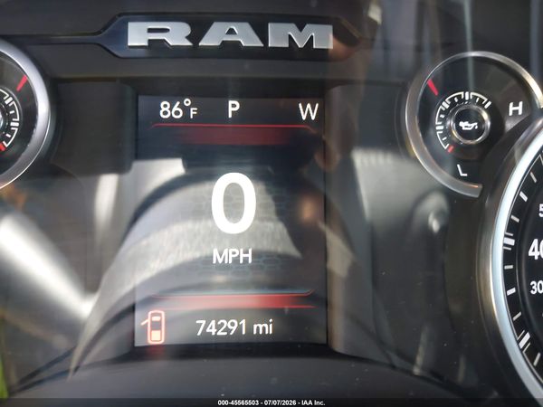 2022 RAM 1500 BIG HORN  4X4 6'4 BOX
