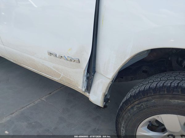 2022 RAM 1500 BIG HORN  4X4 6'4 BOX