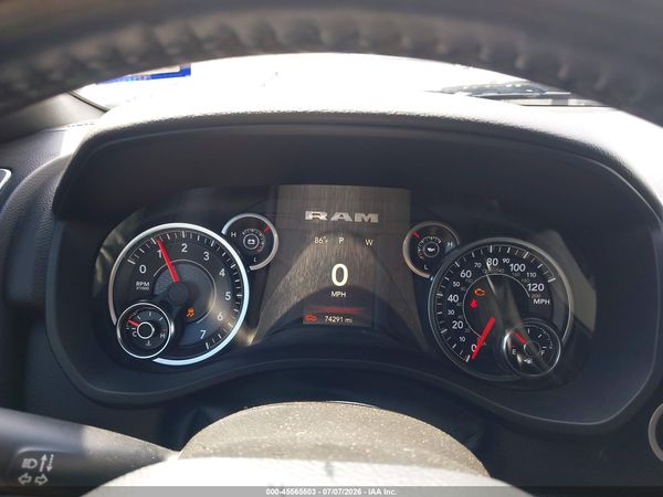 2022 RAM 1500 BIG HORN  4X4 6'4 BOX
