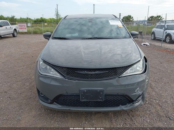 2020 CHRYSLER PACIFICA TOURING
