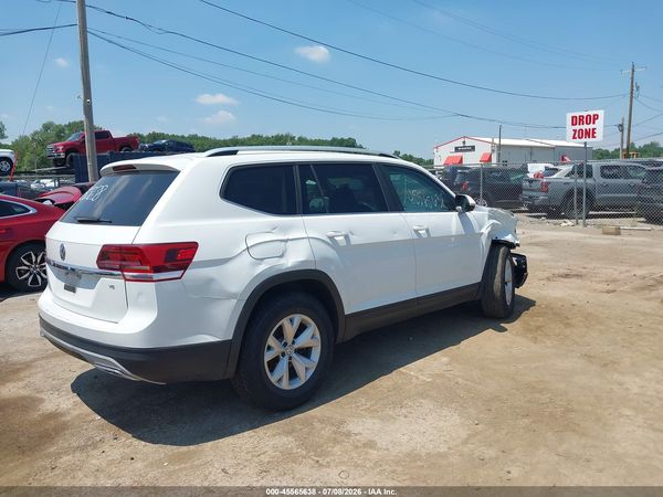 2018 VOLKSWAGEN ATLAS 3.6L V6 SE — I4