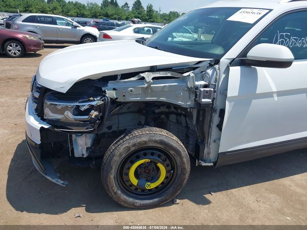 2018 VOLKSWAGEN ATLAS 3.6L V6 SE — I6