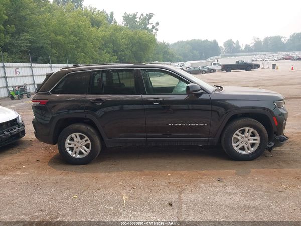 2023 JEEP GRAND CHEROKEE LAREDO 4X4