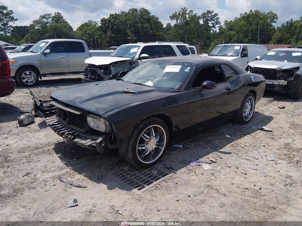 2012 DODGE CHALLENGER SXT