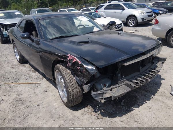 2012 DODGE CHALLENGER SXT