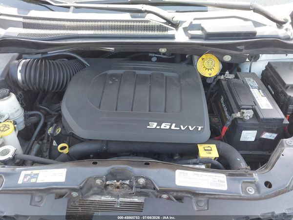 2019 DODGE GRAND CARAVAN SXT — I10