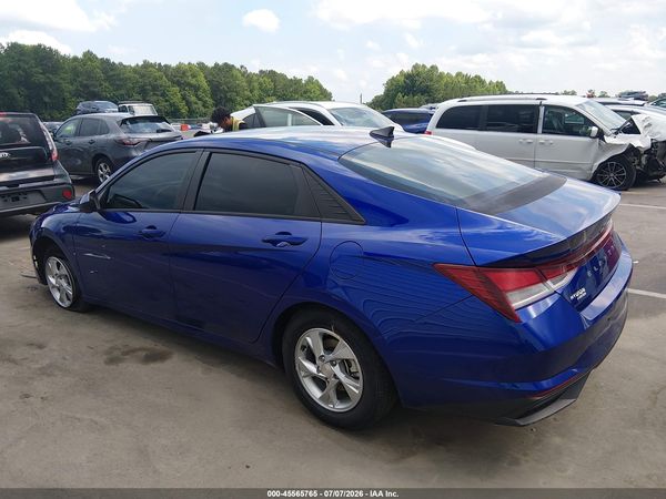 2022 HYUNDAI ELANTRA SE