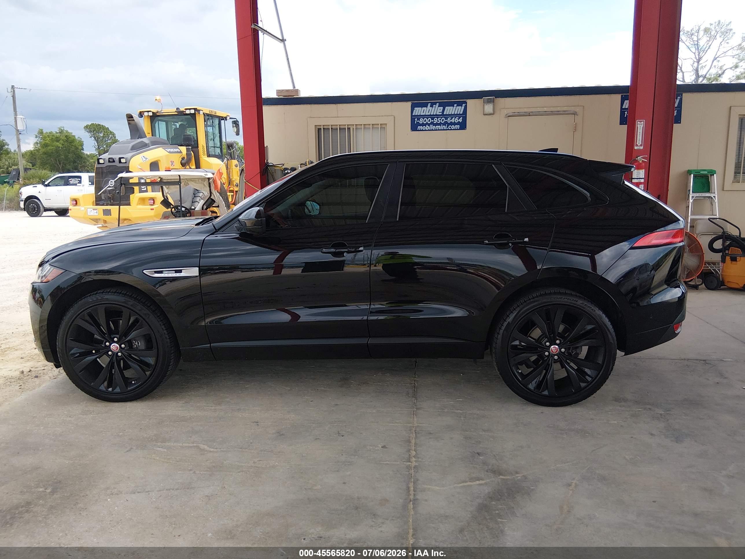 2017 JAGUAR F-PACE 35T R-SPORT