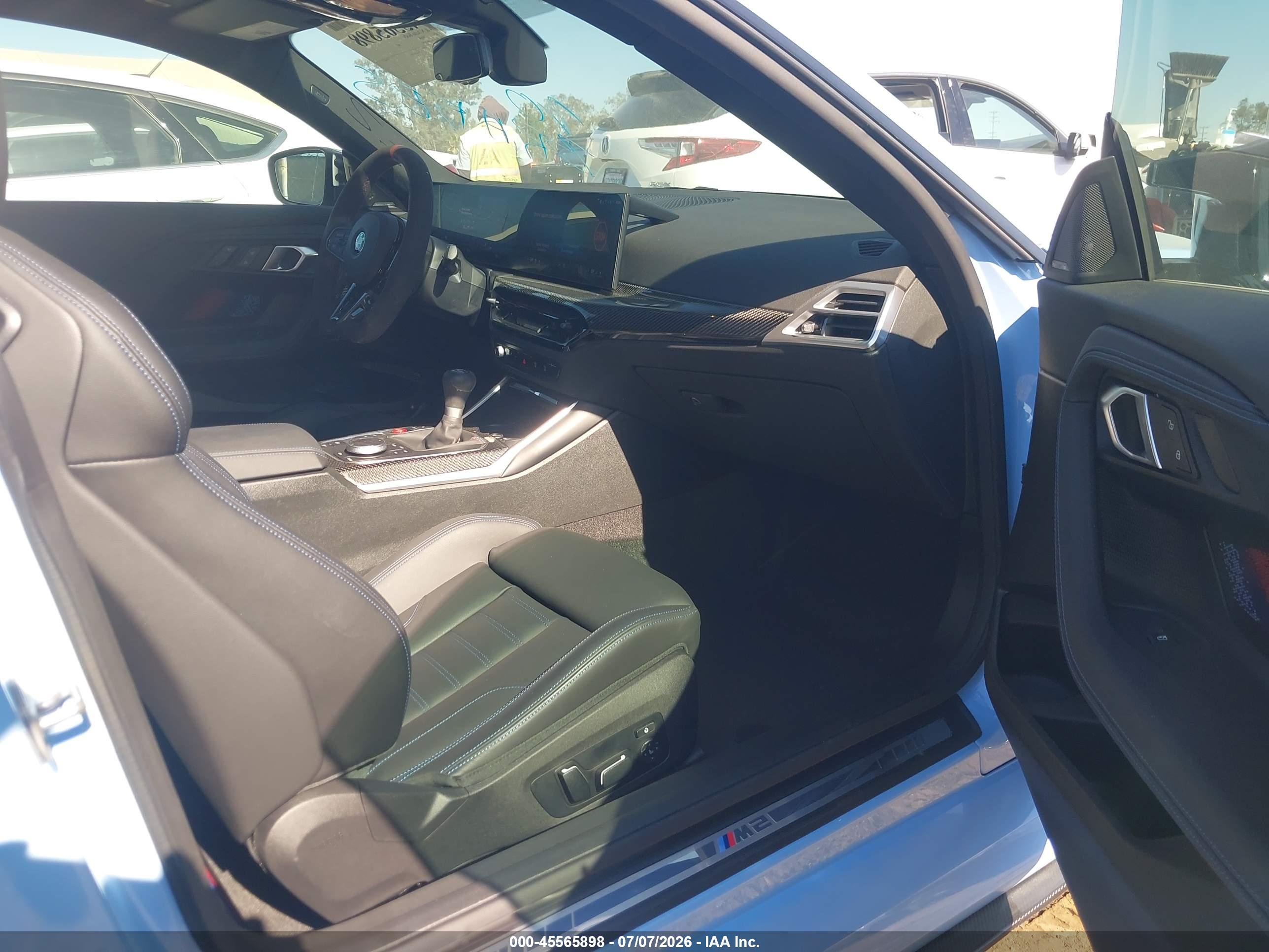 2025 BMW M2