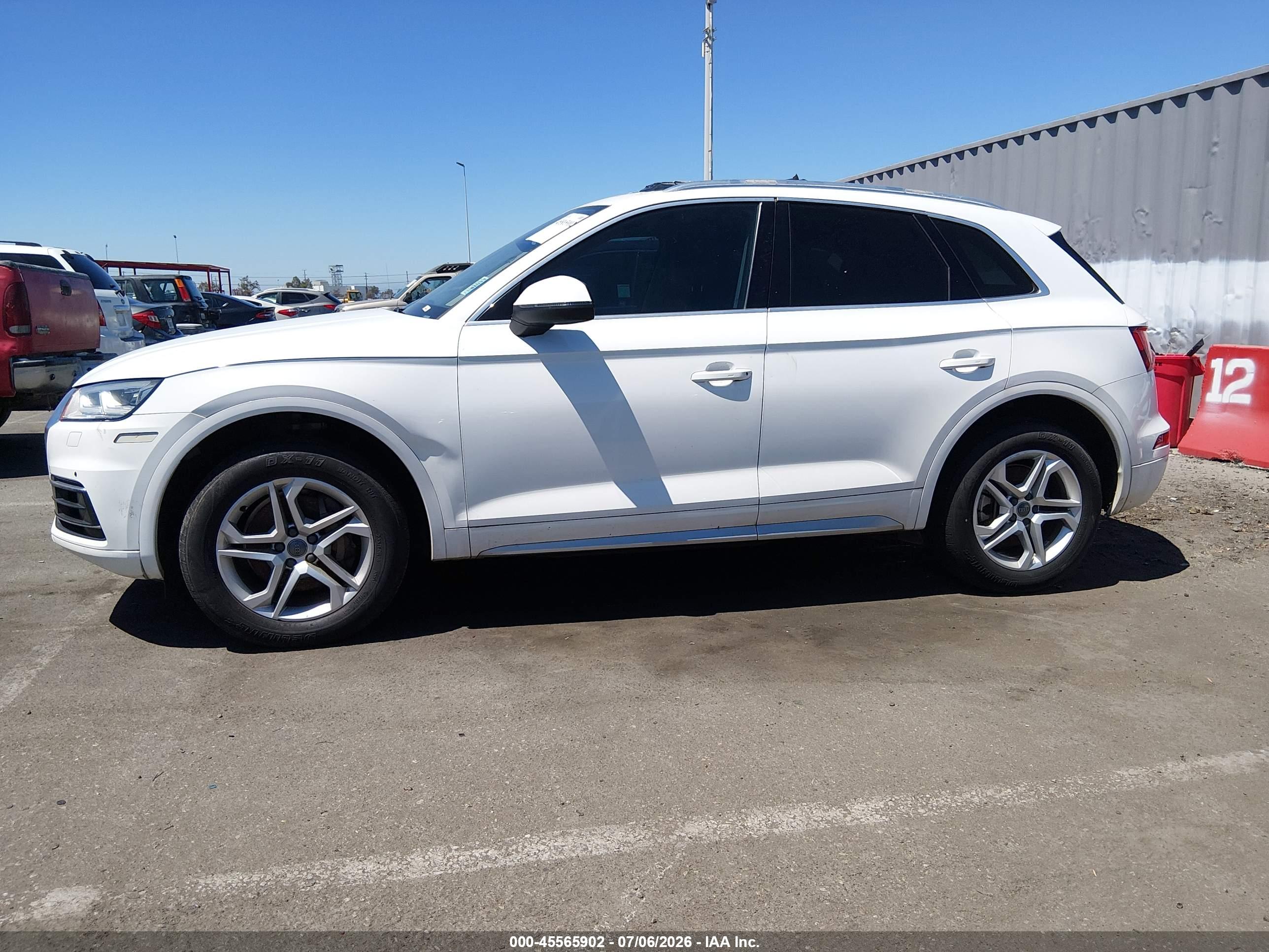 2018 AUDI Q5 quattro Premium Plus