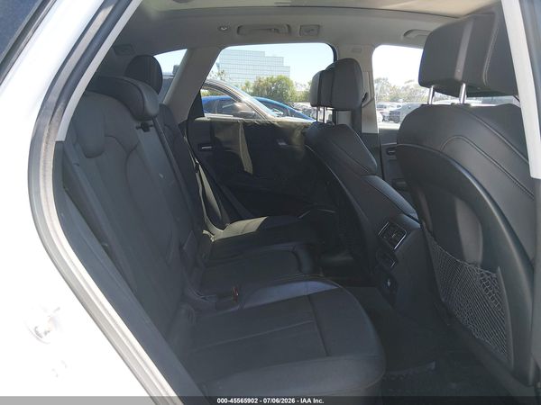2018 AUDI Q5 quattro Premium Plus