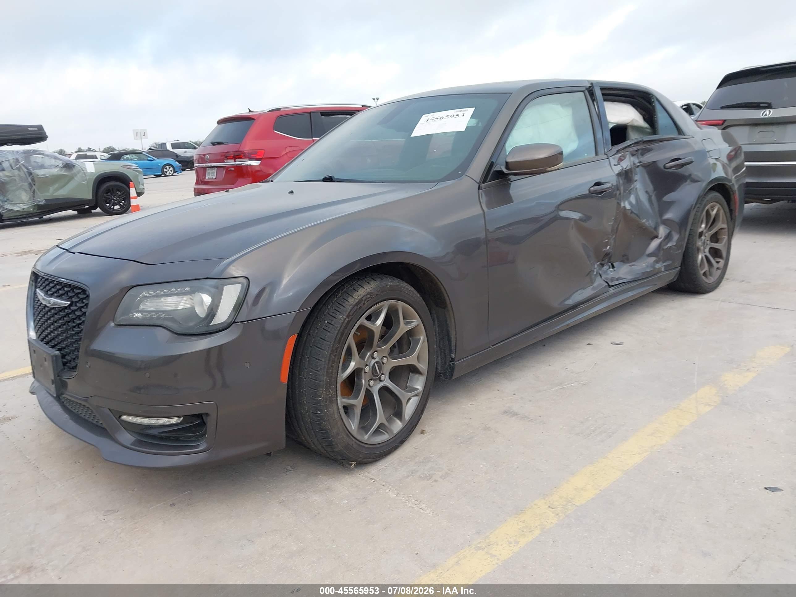 2018 CHRYSLER 300 300S — I2