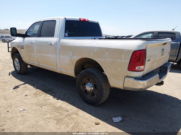 2017 RAM 2500 SLT  4X4 6'4 BOX