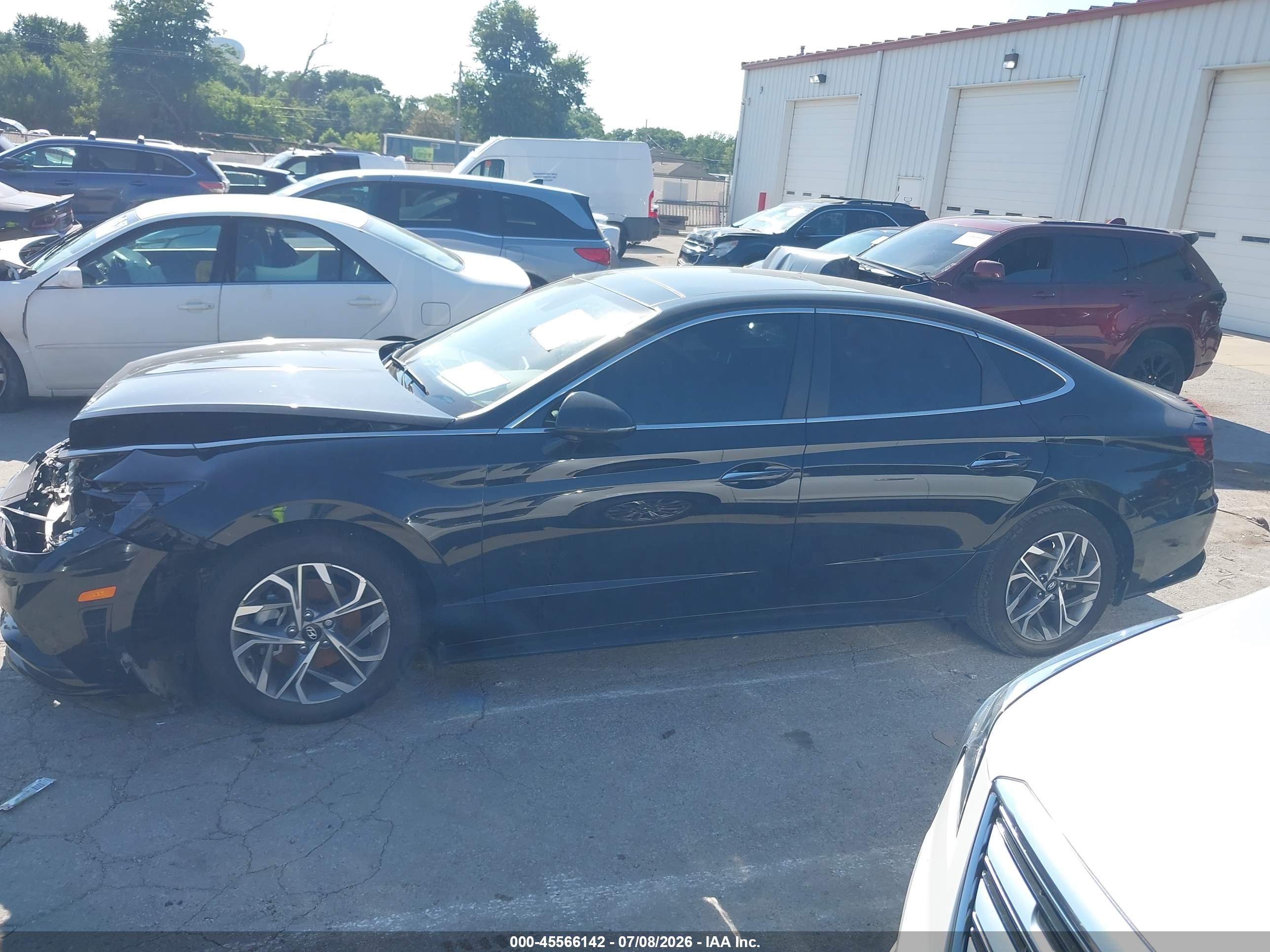 2022 HYUNDAI SONATA SEL