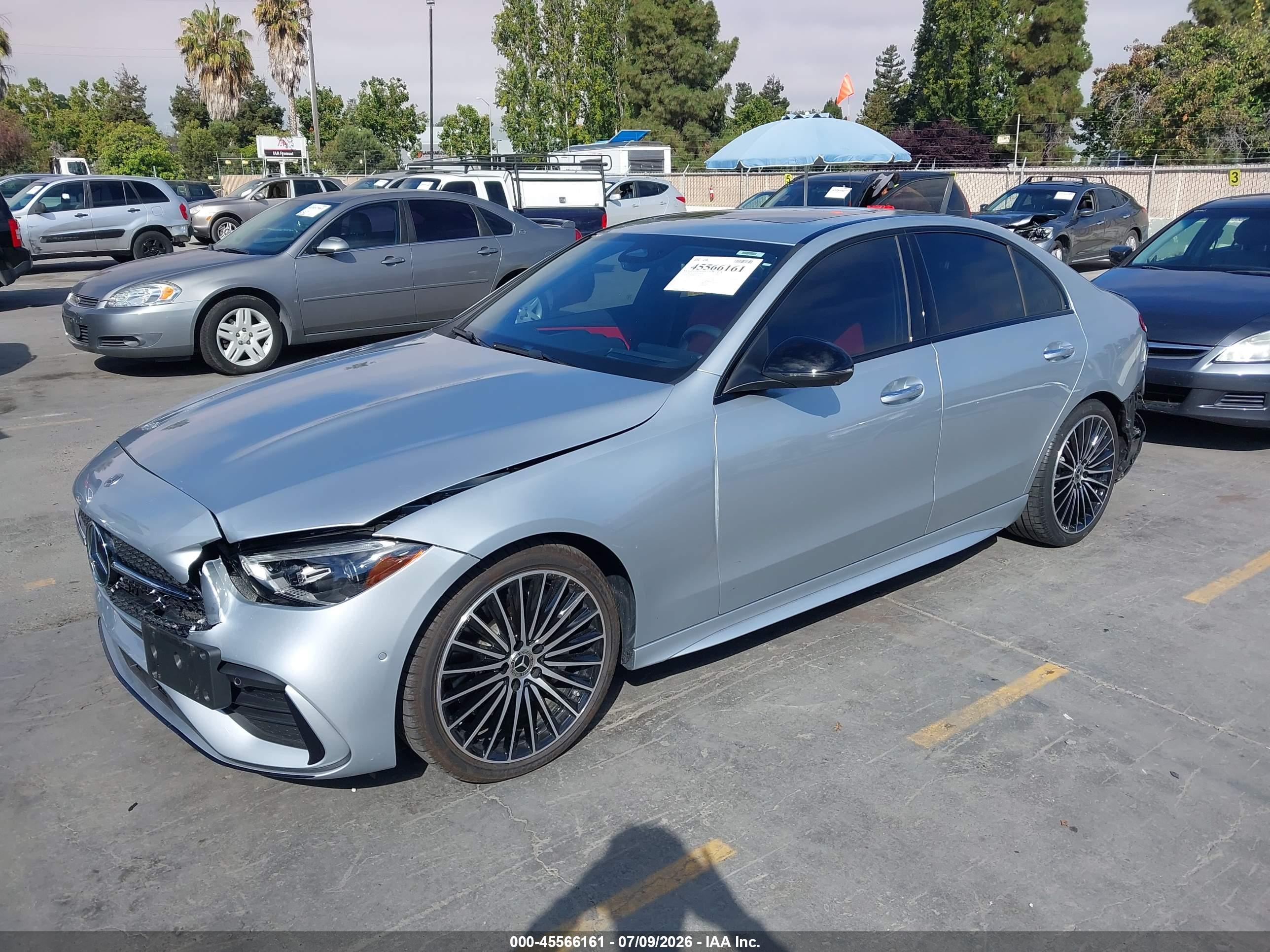 2024 MERCEDES-BENZ C 300