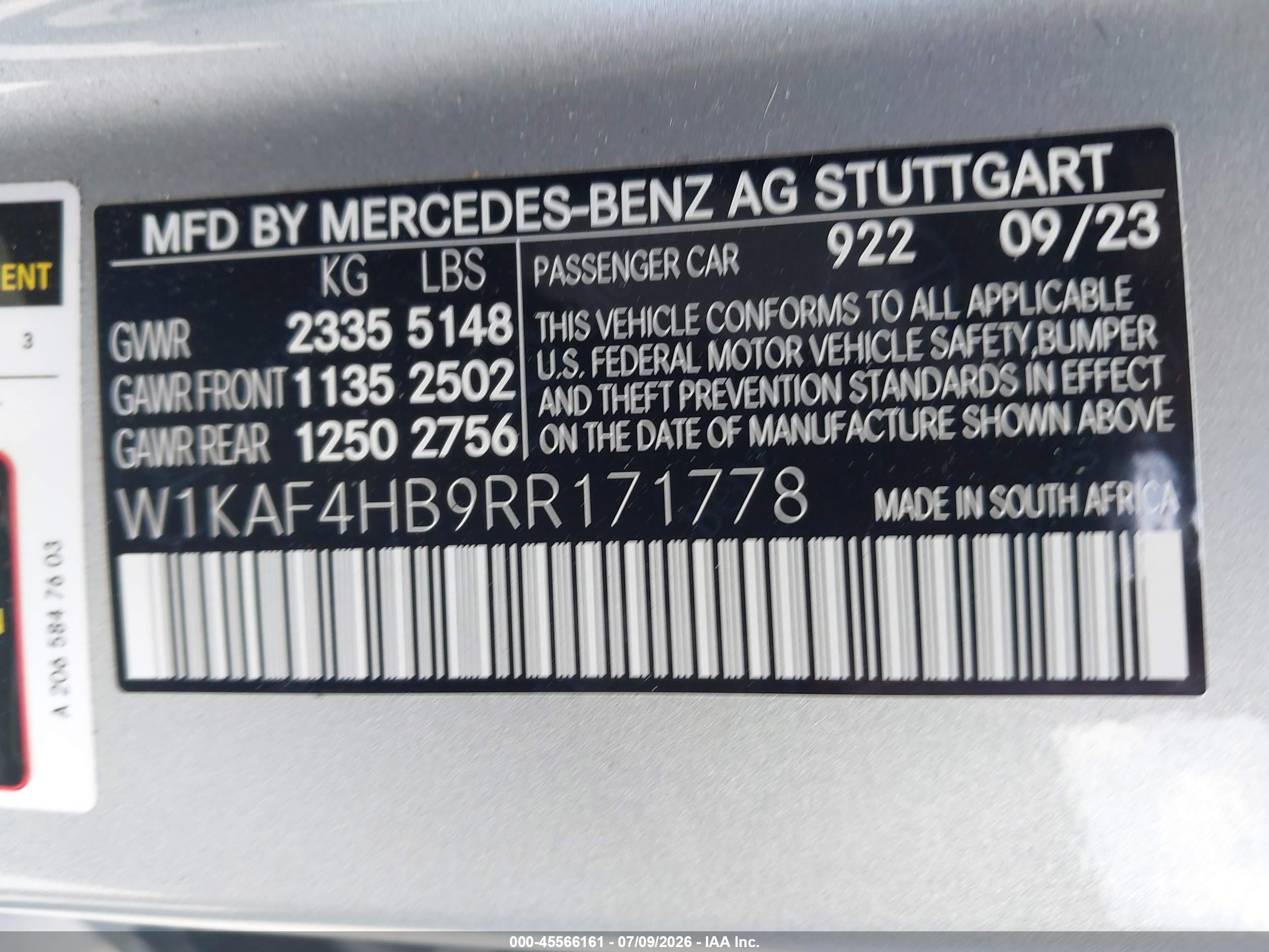 2024 MERCEDES-BENZ C 300