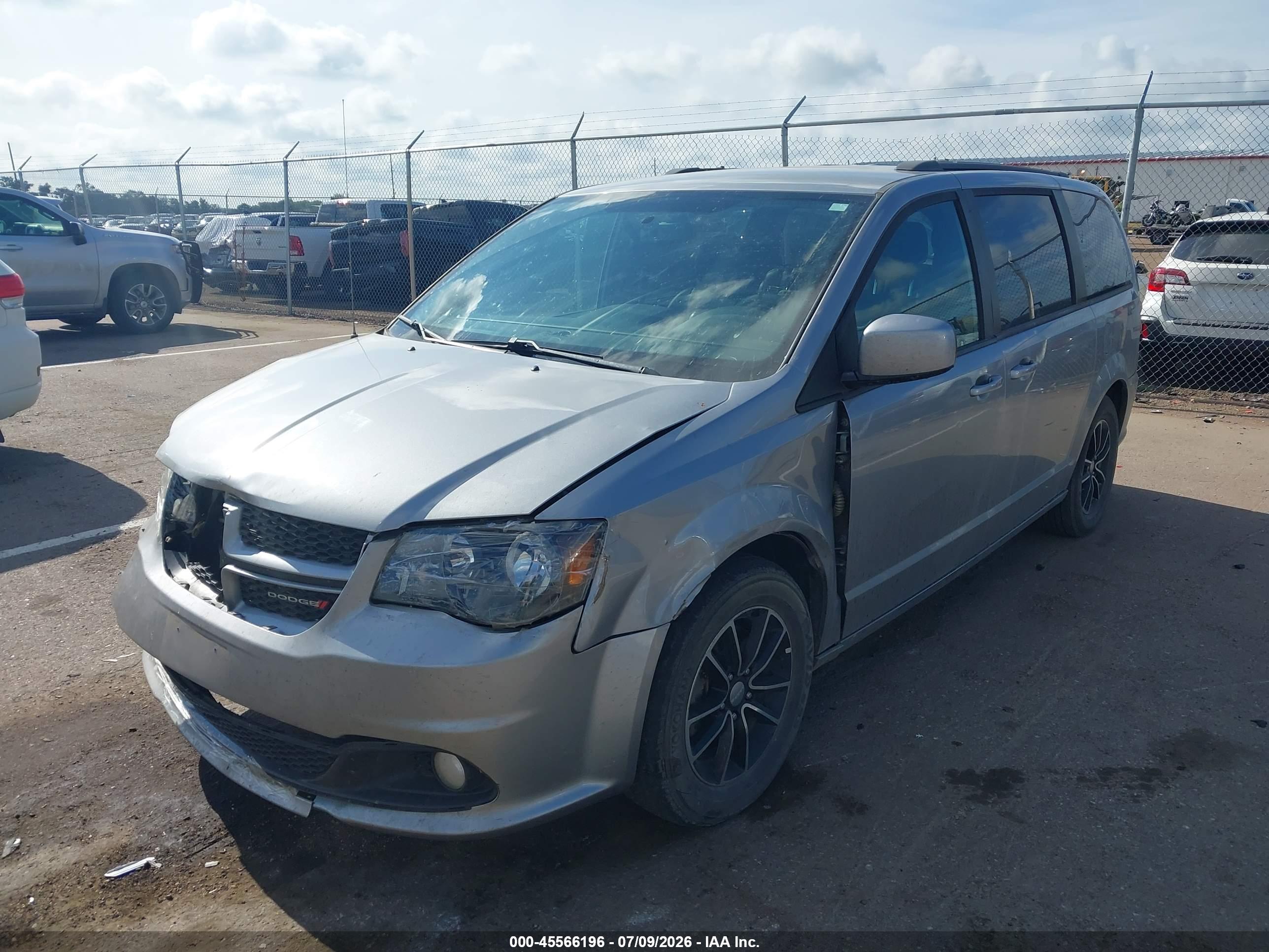 2018 DODGE GRAND CARAVAN GT — I2