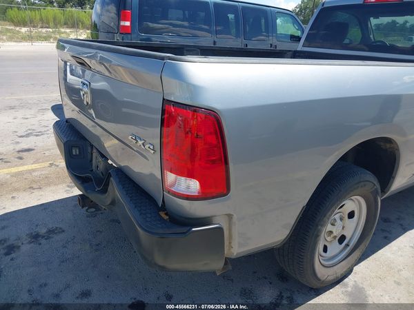 2021 RAM 1500 CLASSIC TRADESMAN  4X4 8' BOX
