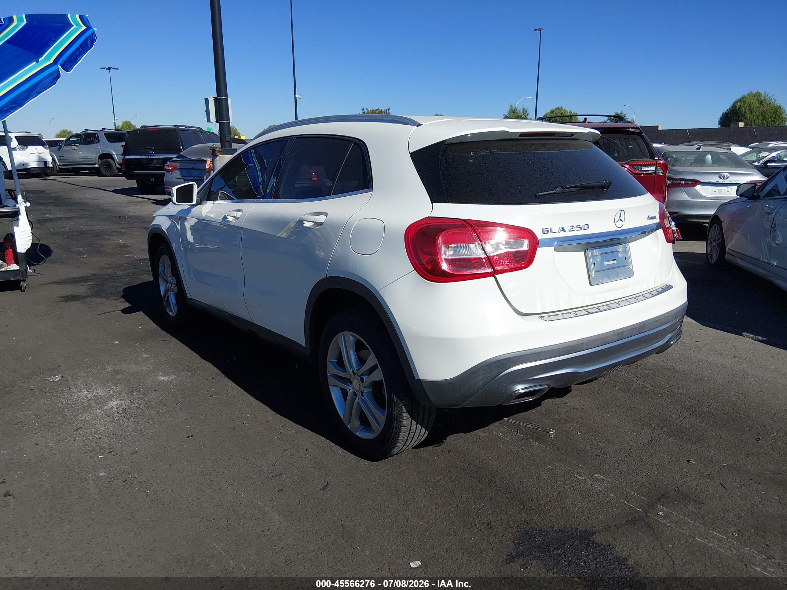 2015 MERCEDES-BENZ GLA 250 4MATIC
