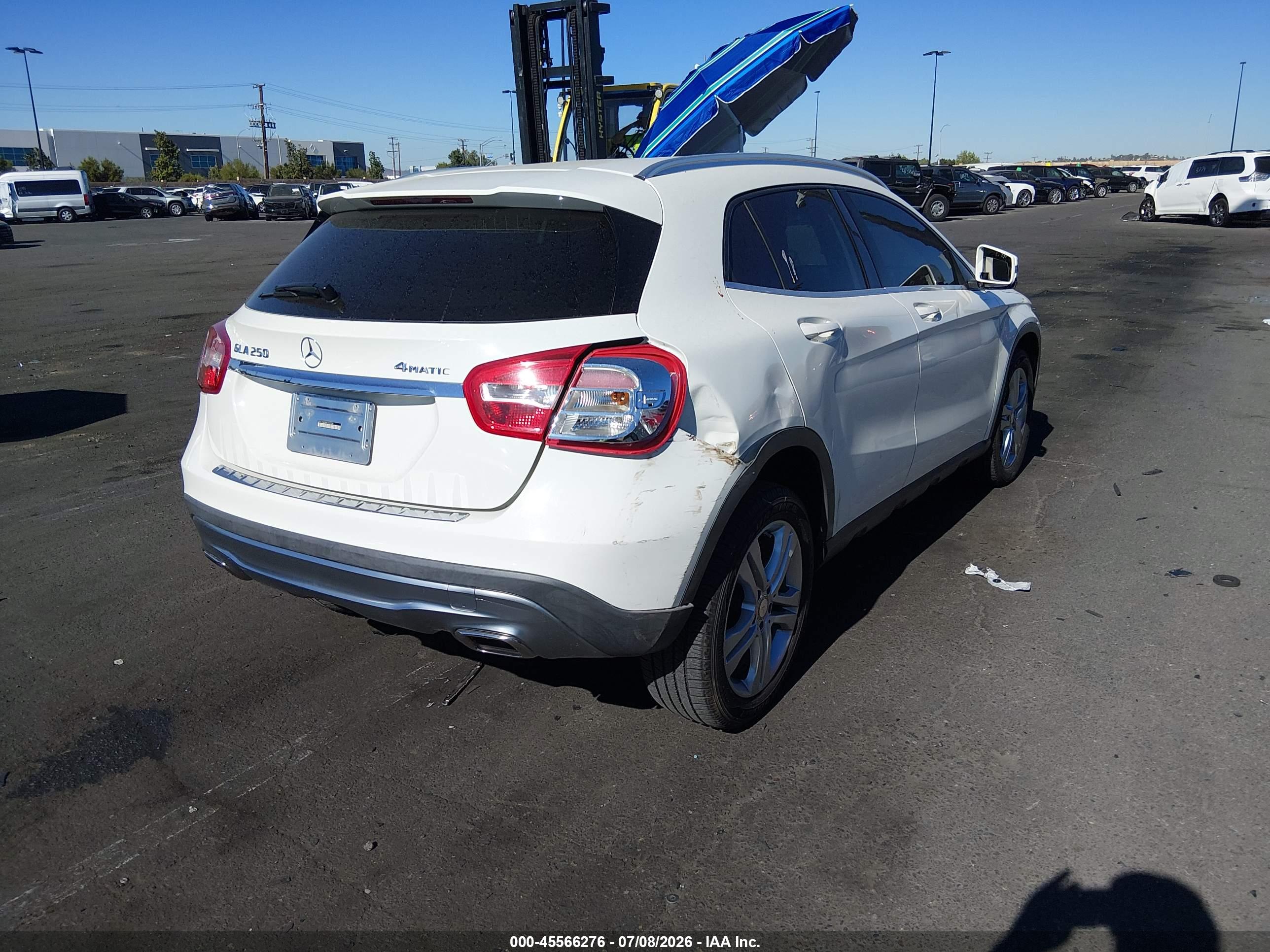 2015 MERCEDES-BENZ GLA 250 4MATIC
