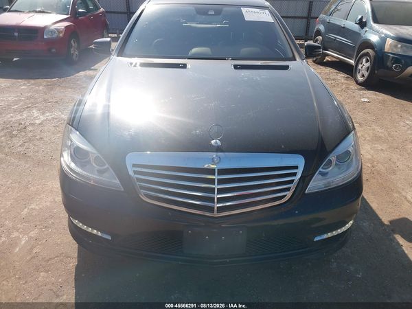 2013 MERCEDES-BENZ S 550 S550