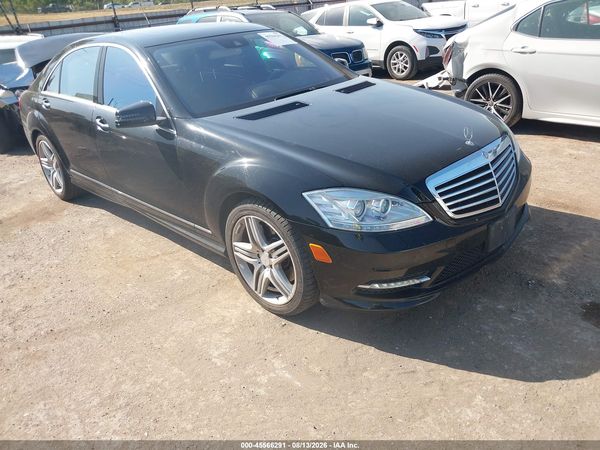 2013 MERCEDES-BENZ S 550 S550