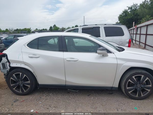 2022 LEXUS UX 200 200 Premium