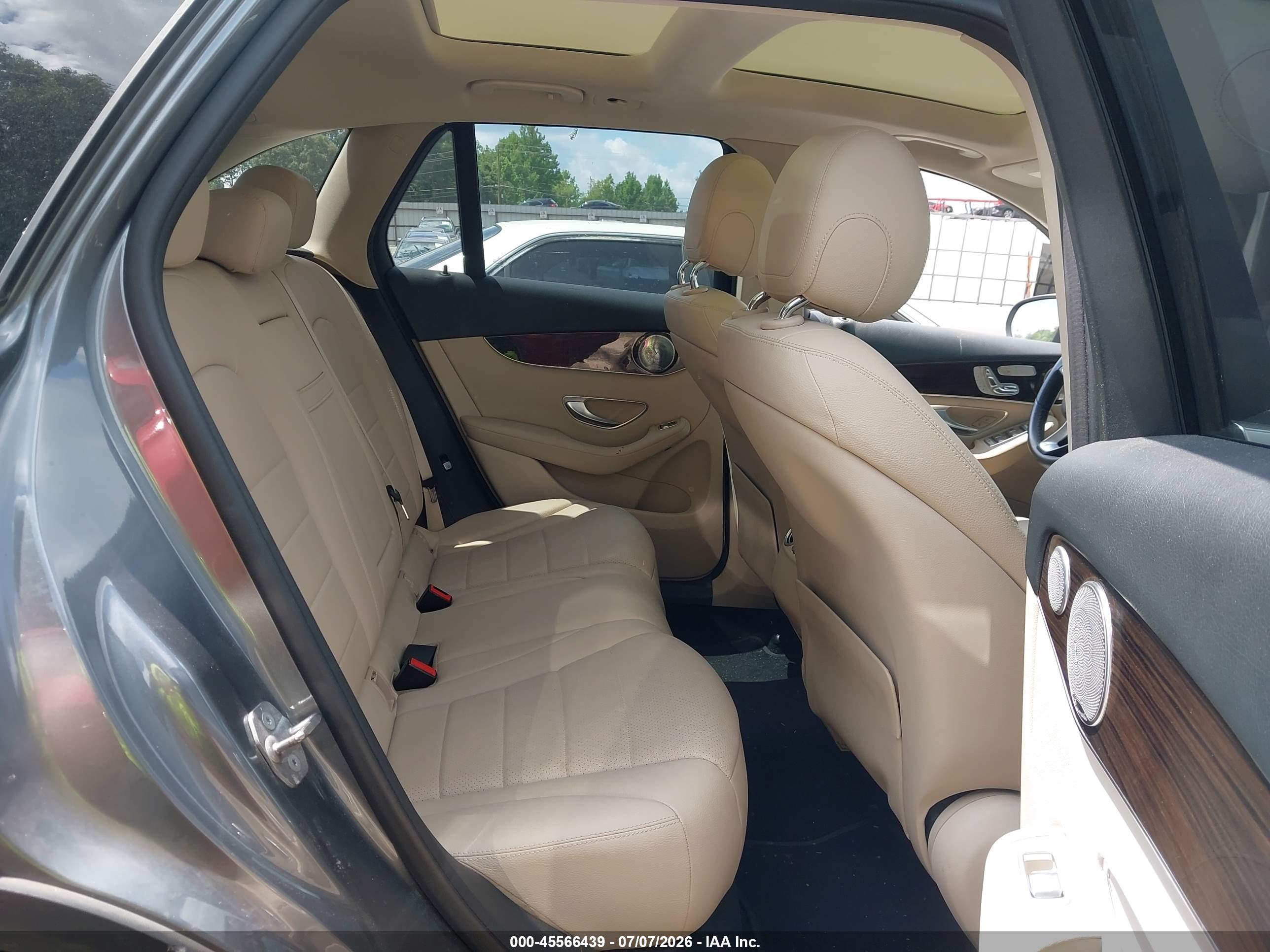 2017 MERCEDES-BENZ GLC 300 GLC300