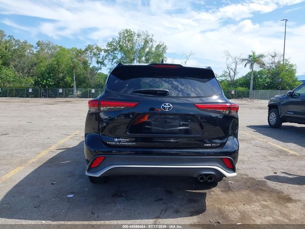 2023 TOYOTA HIGHLANDER XSE