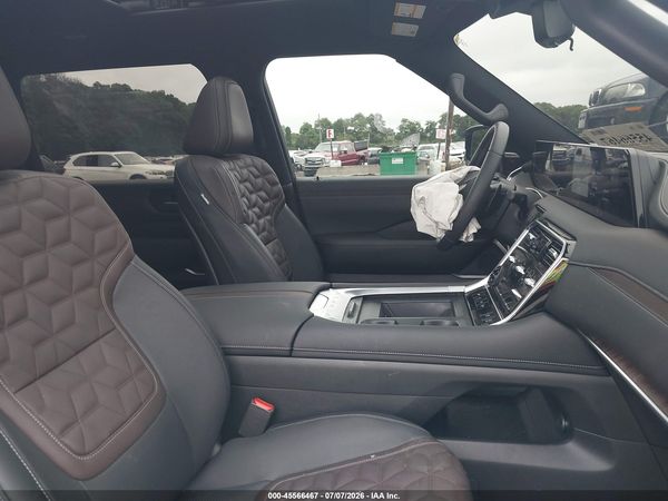 2025 NISSAN ARMADA PLATINUM RESERVE 4WD — I5
