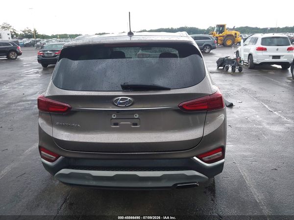 2019 HYUNDAI SANTA FE SE