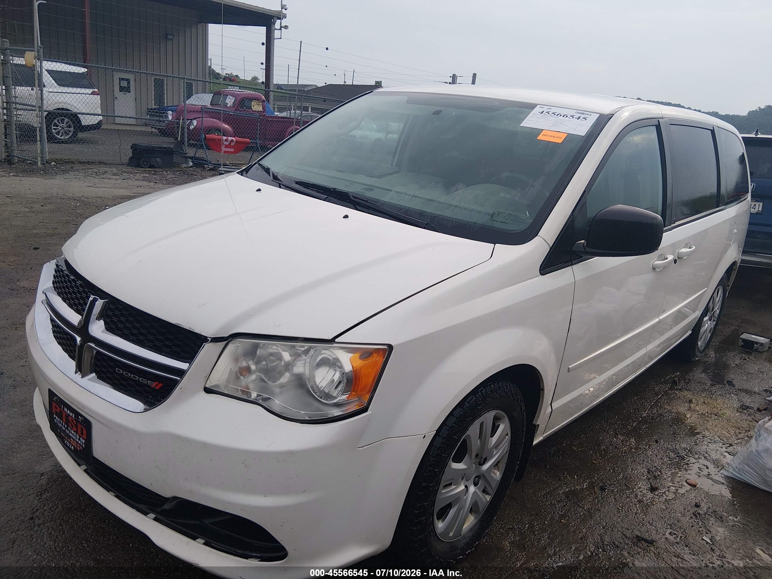 2013 DODGE GRAND CARAVAN SE — I2