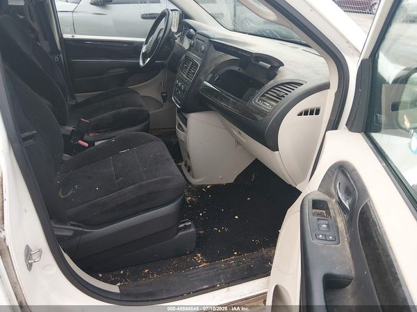 2013 DODGE GRAND CARAVAN SE — I5