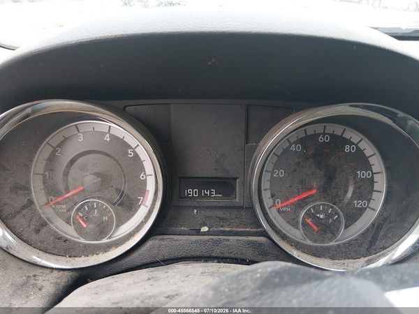 2013 DODGE GRAND CARAVAN SE — I7