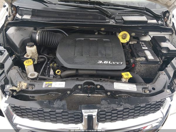 2013 DODGE GRAND CARAVAN SE — I10