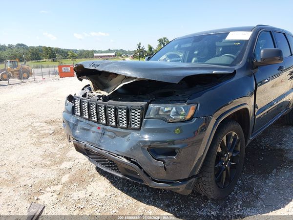 2017 JEEP GRAND CHEROKEE ALTITUDE