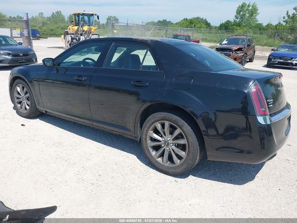 2014 CHRYSLER 300 300S — I3