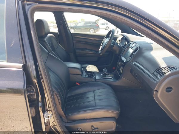 2014 CHRYSLER 300 300S — I5