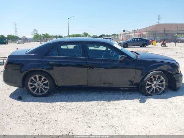 2014 CHRYSLER 300 300S — I116
