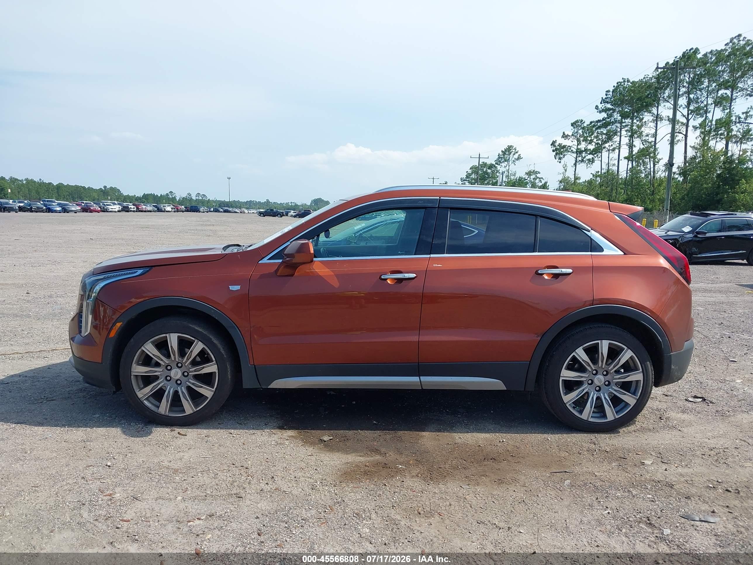2019 CADILLAC XT4 PREMIUM LUXURY